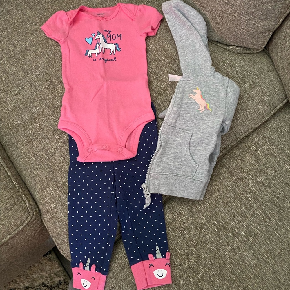 NWOT 9 m baby girl 3 piece outfit. Too adorable